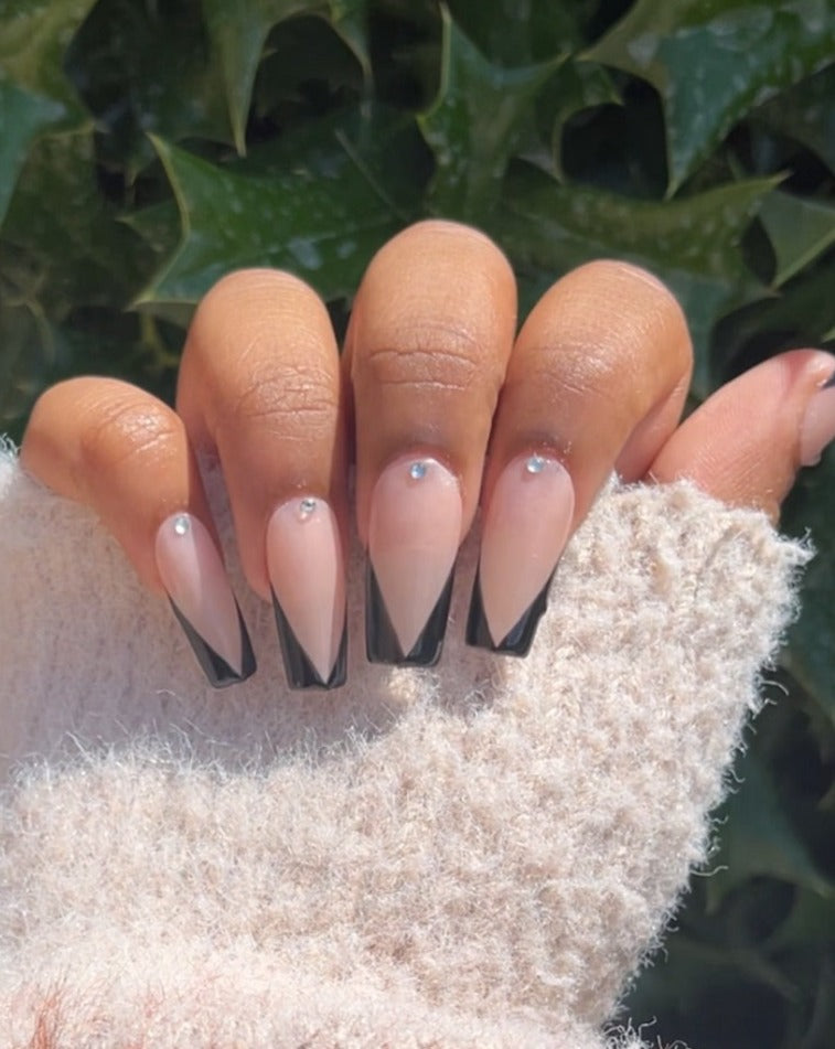Black V French Tips